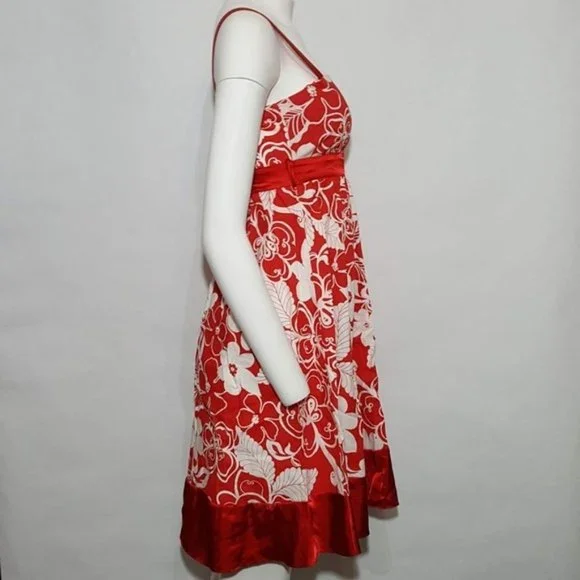 Do and Be Floral Dress - Picture 3 of 6